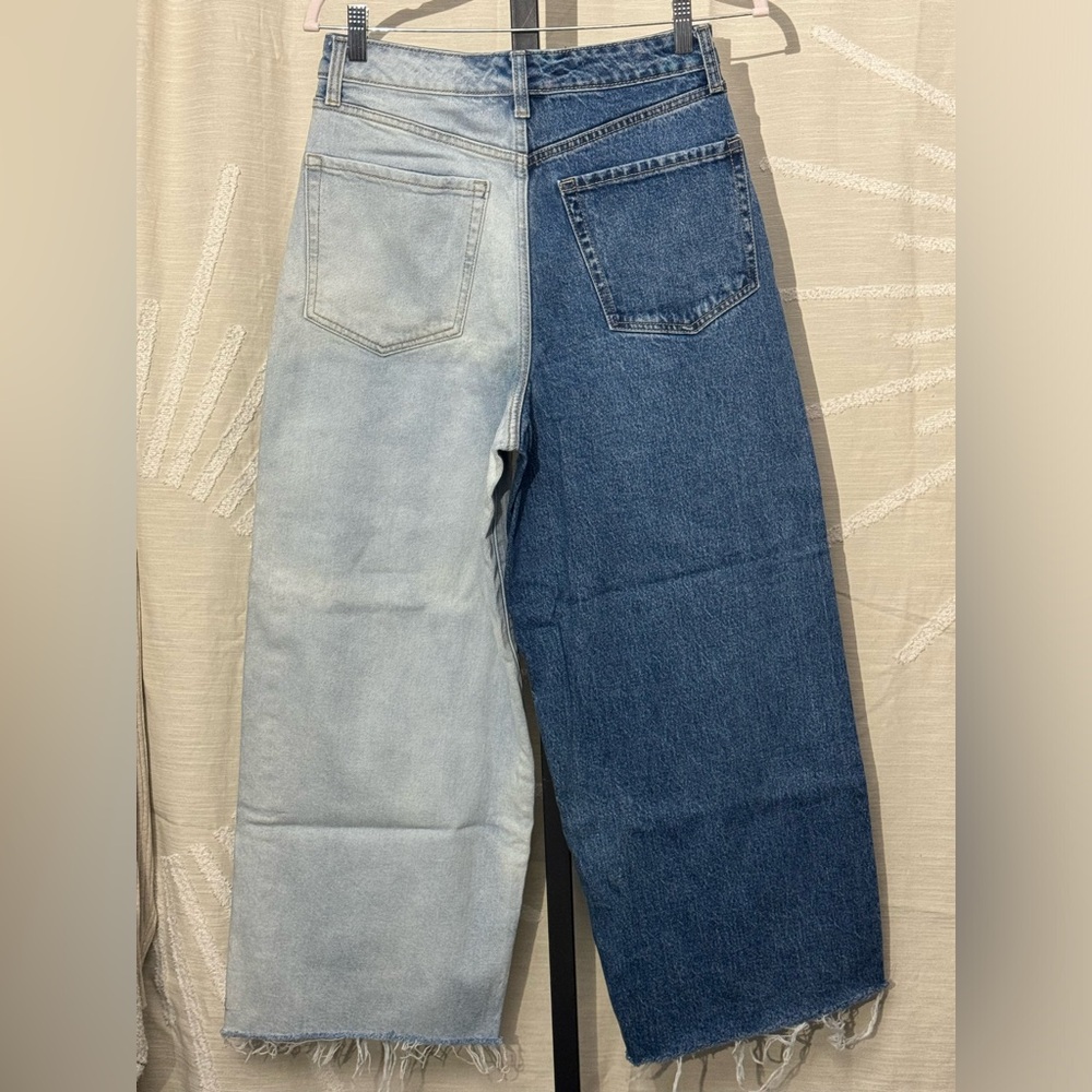 Color Block High Waisted Wide Leg Jeans - Picture 2 of 4